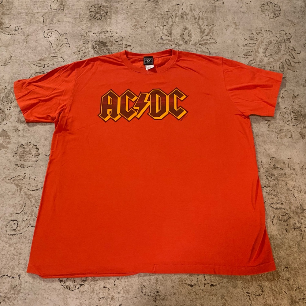 Vintage Band T Shirt AC/DC Extra Large Concert Halloween 2005 MFD. Freeze